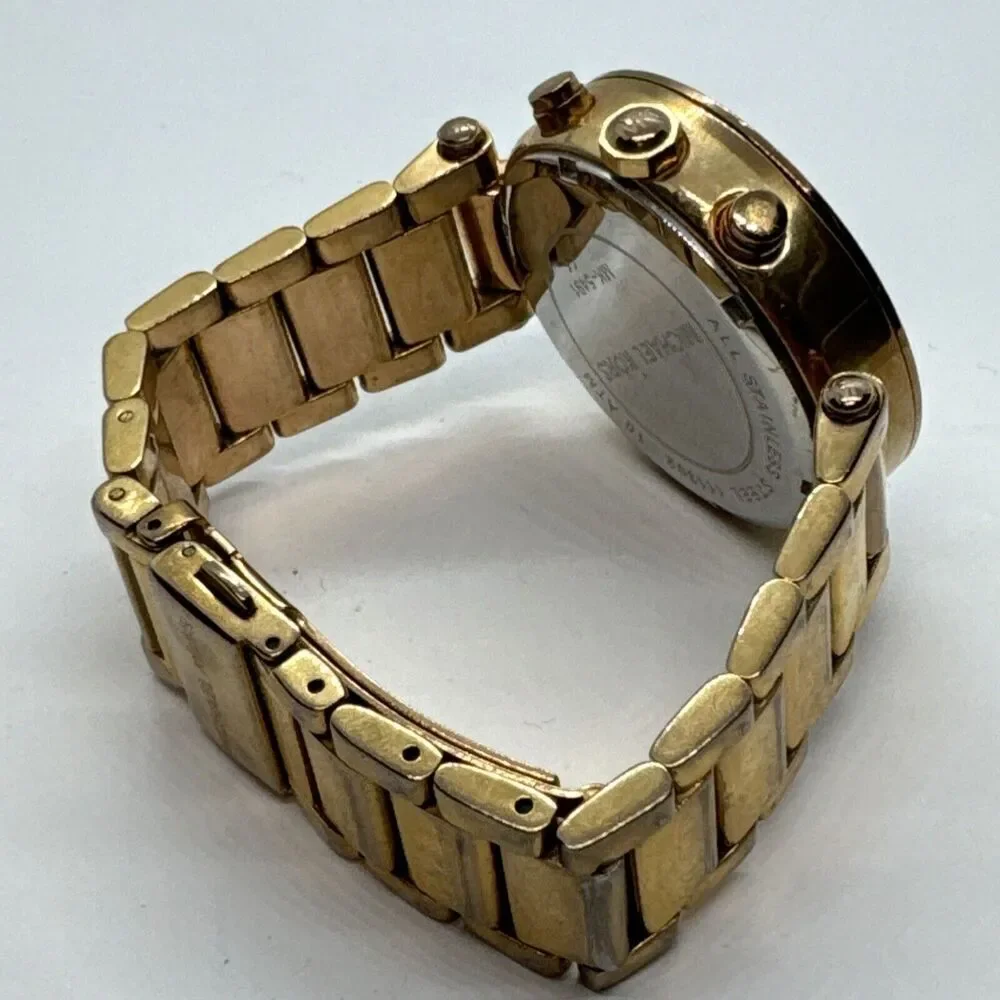 Michael Kors Parker MK5491 Women Rose Gold Analog Dial Quartz Wrist Watch JNA622